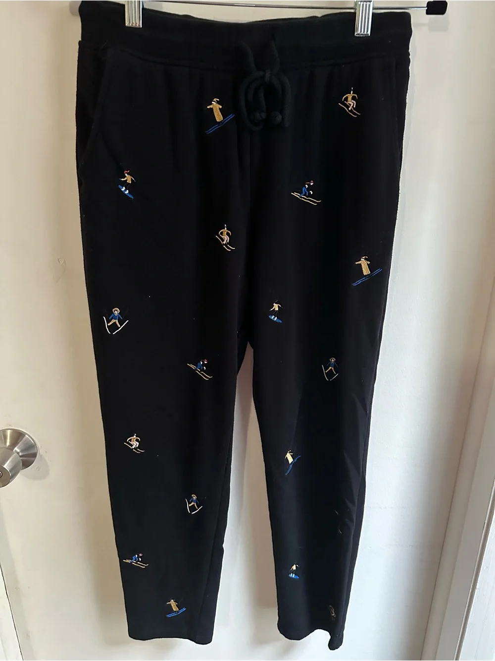 GREY by LOFT Women’s S Black Jogger Sweatpants Embroidered Ski Snowboard